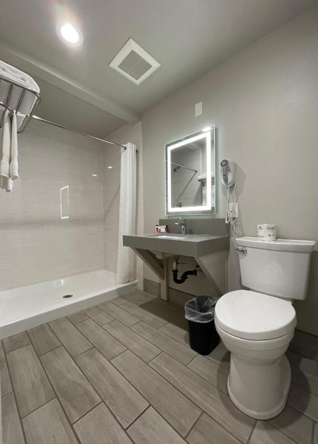 Budget Lodge Eugene - Airport Екстер'єр фото