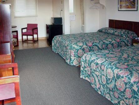 Budget Lodge Eugene - Airport Екстер'єр фото