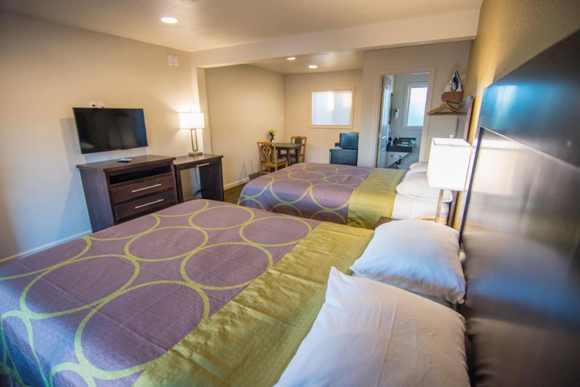 Budget Lodge Eugene - Airport Екстер'єр фото