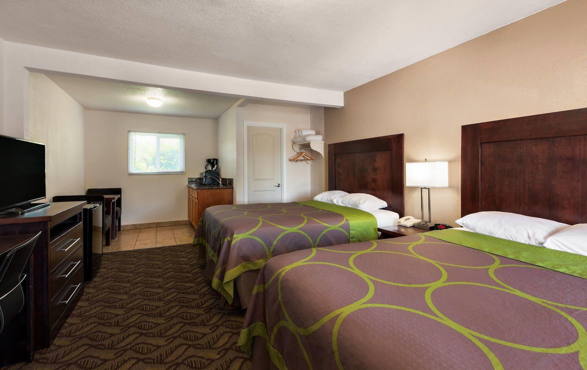Budget Lodge Eugene - Airport Екстер'єр фото