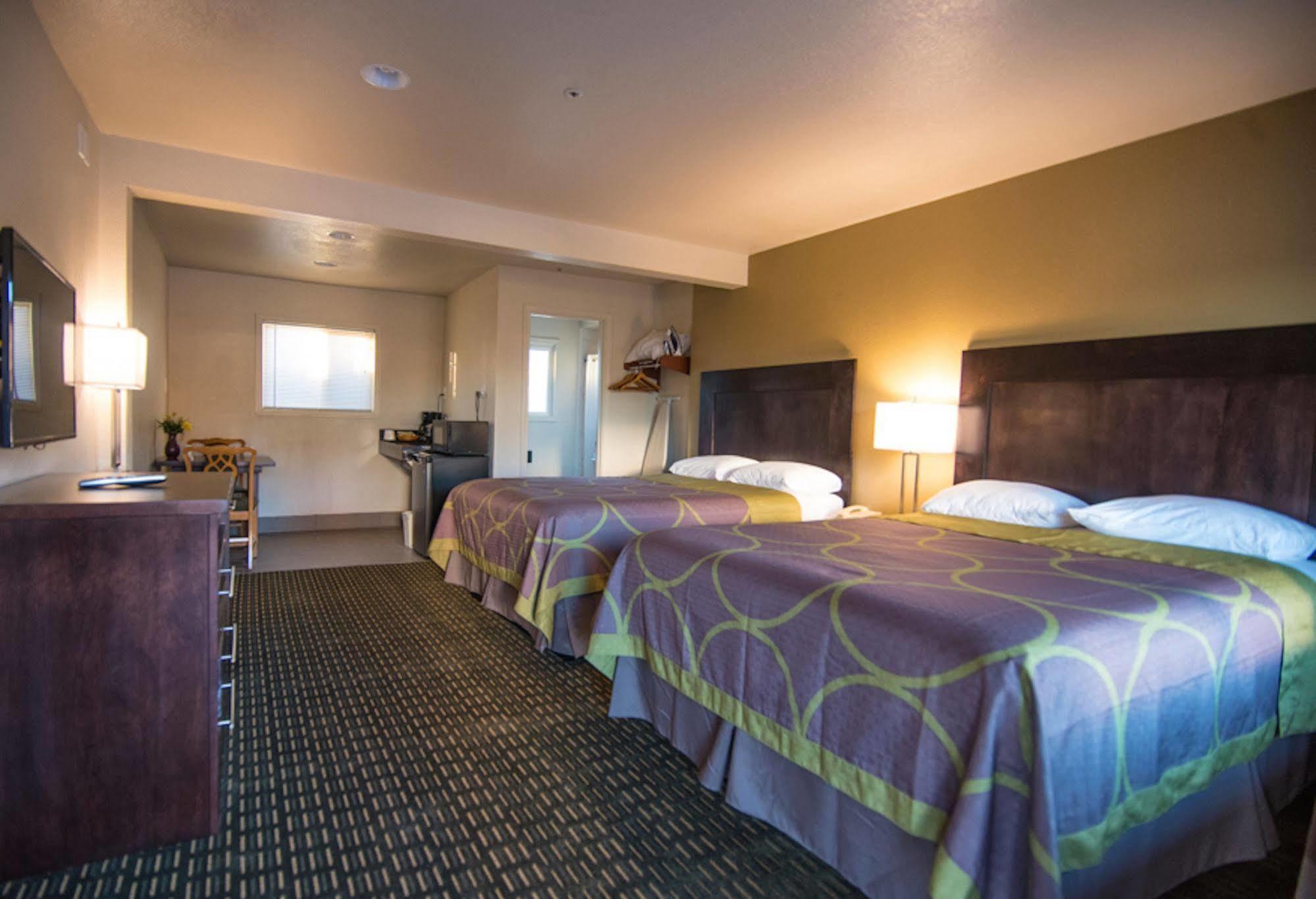 Budget Lodge Eugene - Airport Екстер'єр фото
